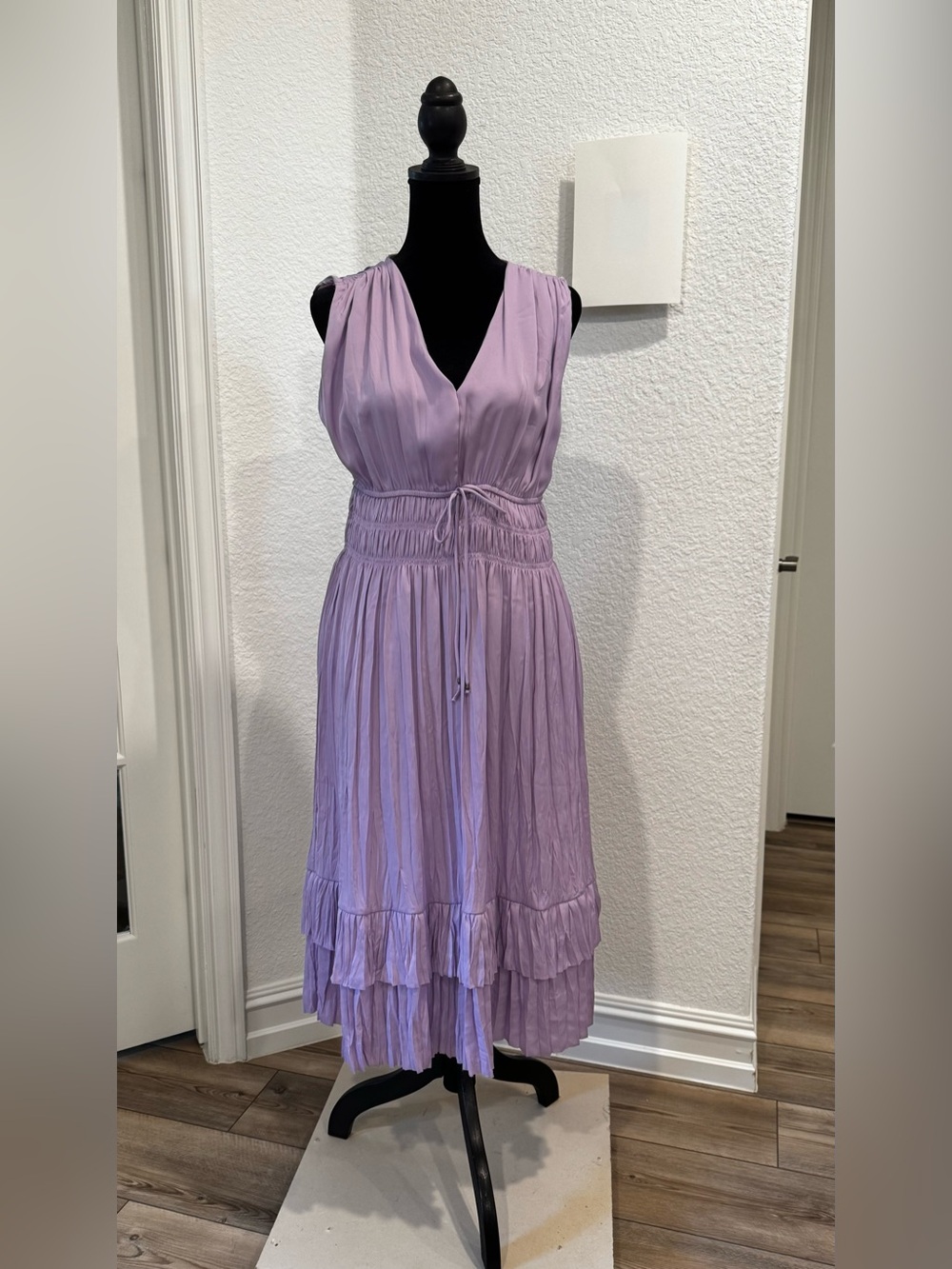 White House Black Market Lavender V-Neck Midi Dress with Drawstring Waist Size S